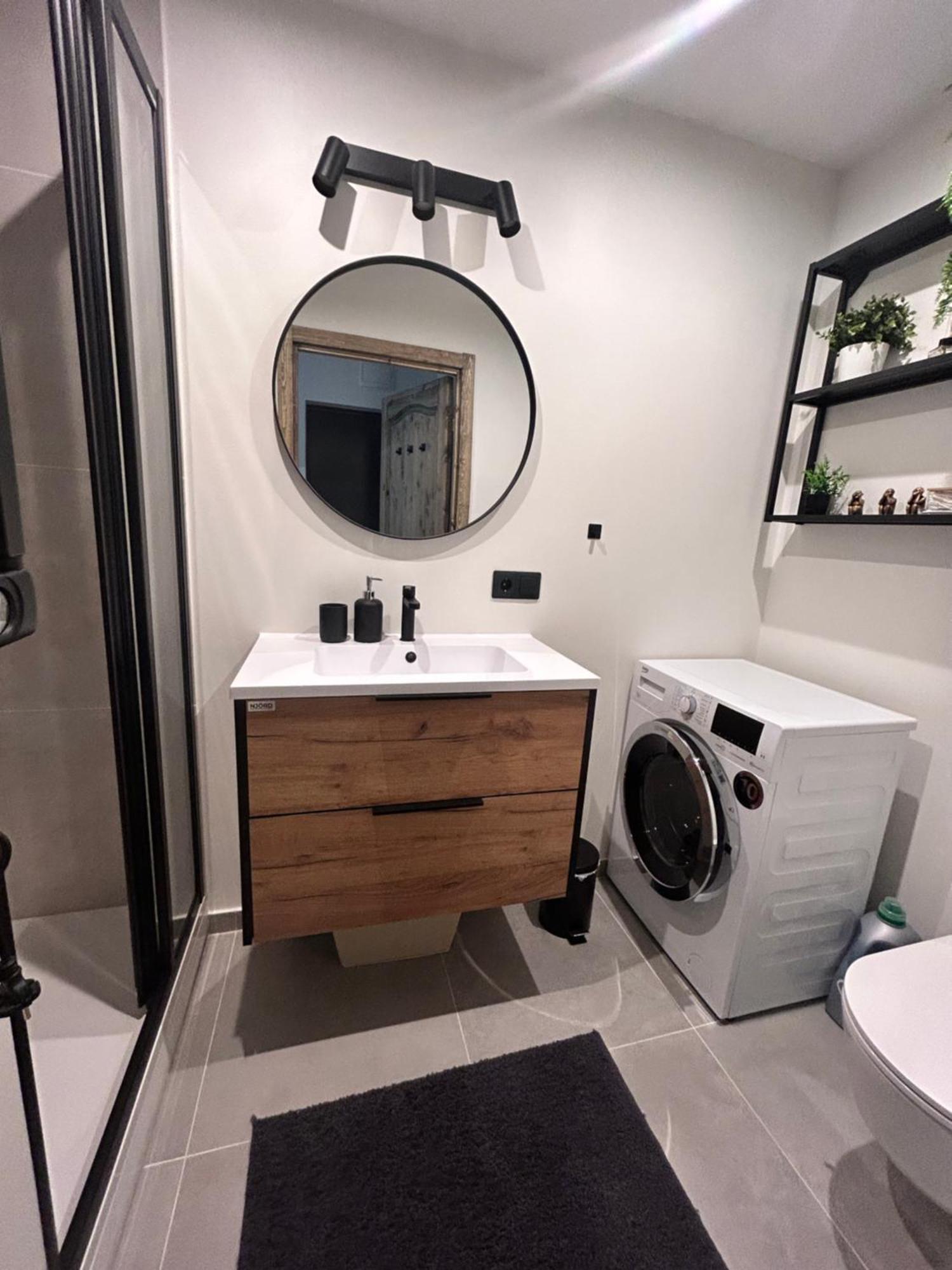 Apartment Modern Seaside - Elkonu Street Liepaja